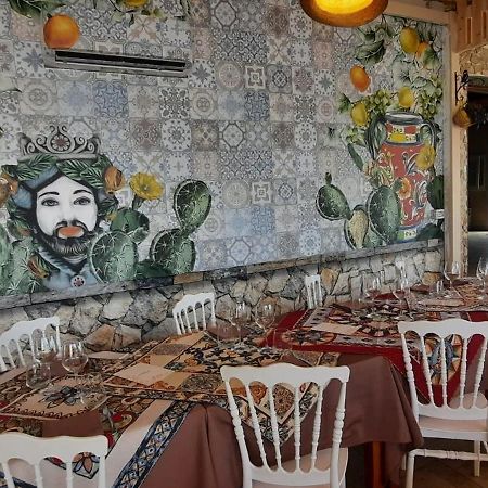 El Pavino Agriturismo Ristorante Pizzeria Alloggi Porticalazzo Eksteriør bilde